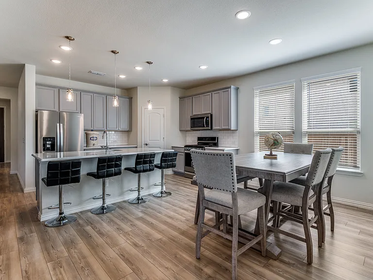 8715 Royal Star Rd — Photo 19