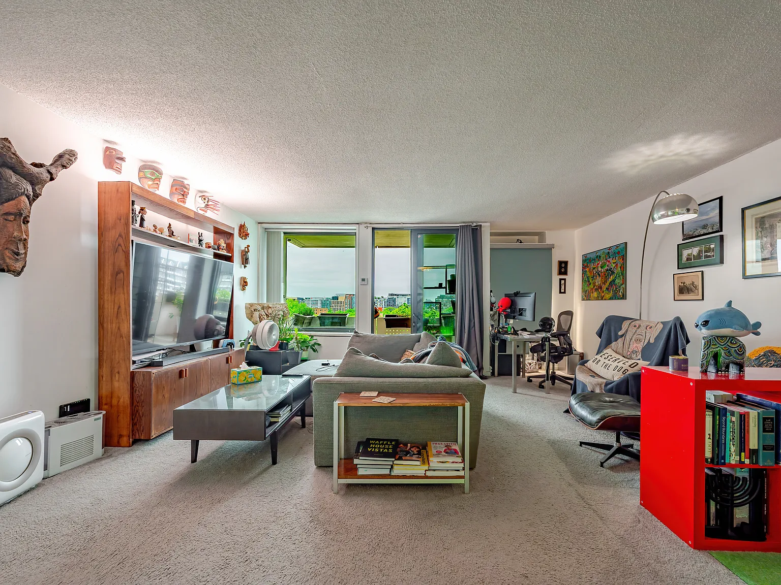 2 bed, 1.5 bath, 1194 sqft, $2,995 — Photo 2