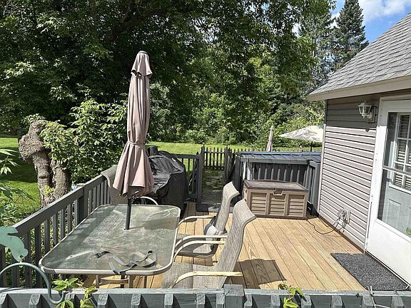 3rd image of 211330 FERTILLIA DRIVE