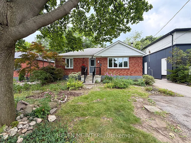 34 Dunning Cres — Photo 34