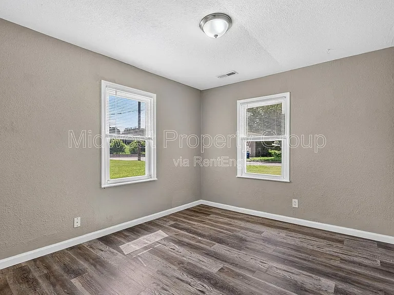 15 Marie Dr — Photo 12