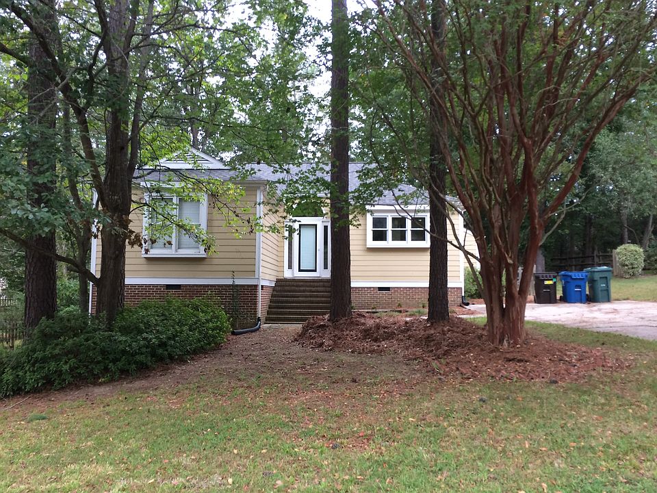 1st image of 322 Brandermill Dr