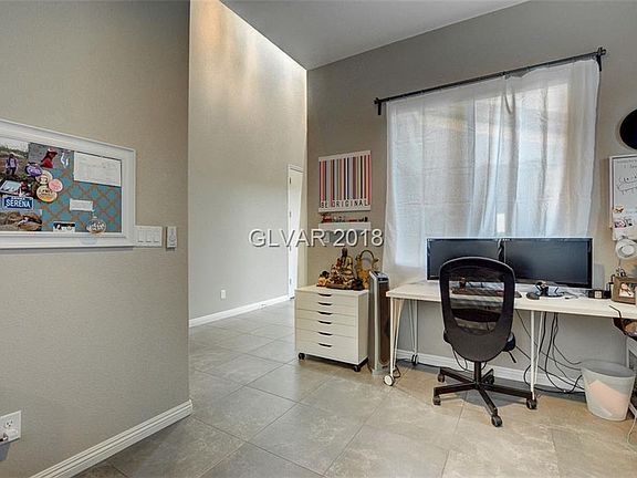 5th image of 306 Castellari Dr