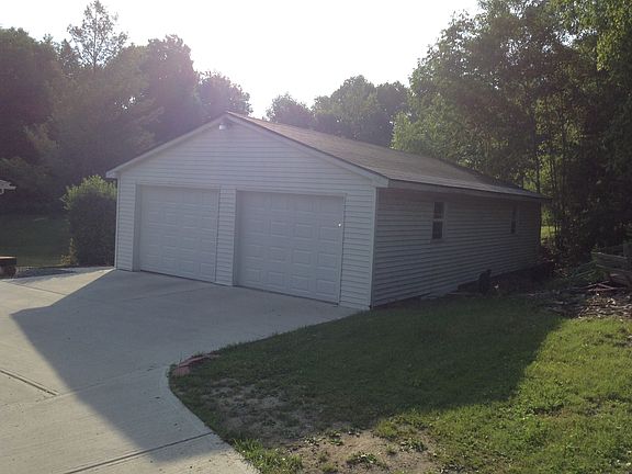 2 car wide x 2 deep garage