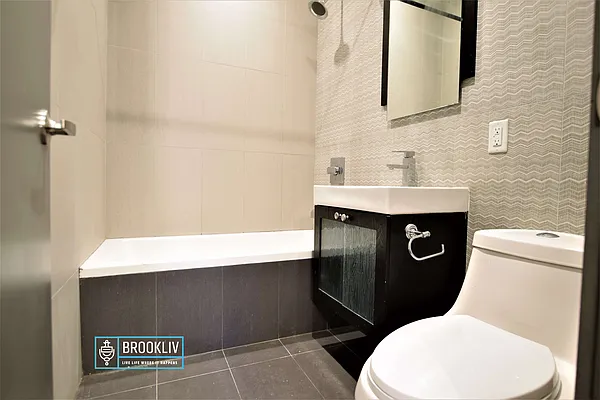 Rented by null | media 7