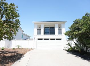 6815 Urubu St, Carlsbad, CA 92009