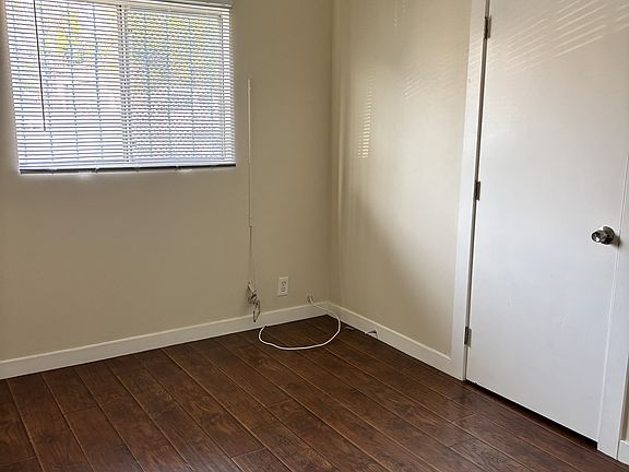 4th image of 9427 S Broadway #5