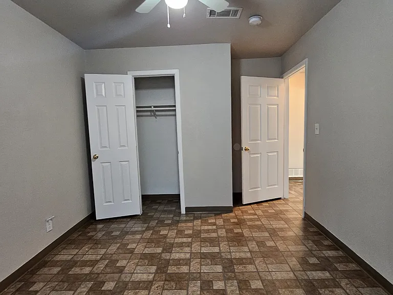 103 W Dunn Ave #5 — Photo 9