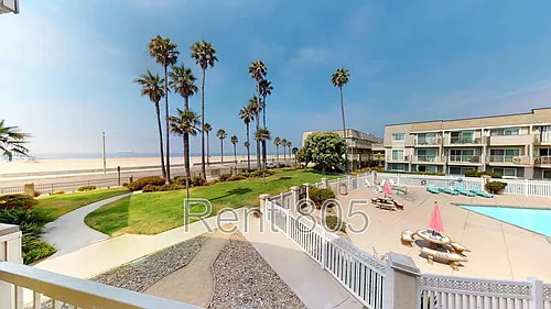 309 E Surfside Dr Photo 1