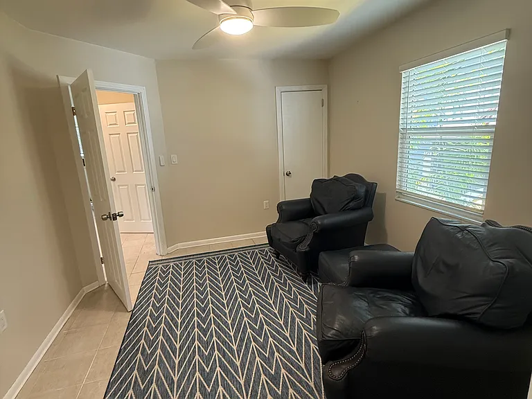 701 Oak Ave — Photo 16