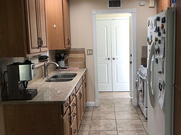 3rd image of 6215 S Lake Ct