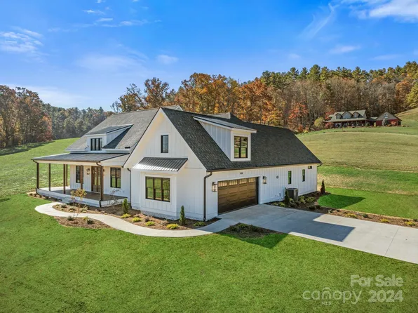 934 California Creek Rd, Mars Hill, NC 28754