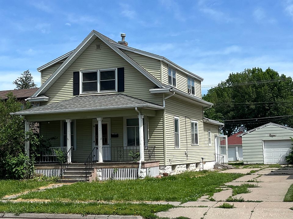 1st image of 1046 New Hampshire St