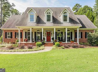 206 Pembroke Dr, Washington, GA 30673