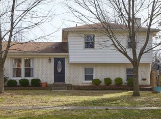 7019 Fontendleau Way, Louisville, KY 40291