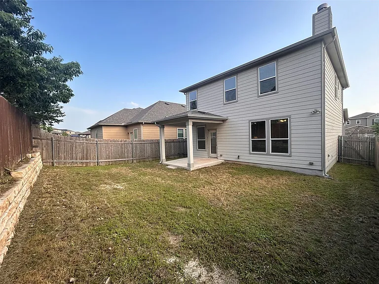 908 Solitude Dr — Photo 27