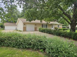 5306 E Cambron Ave, Chillicothe, IL 61523