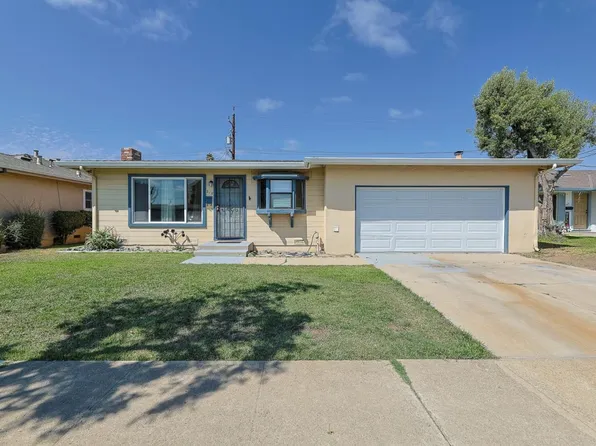 216 Crescent Way, Salinas, CA 93906