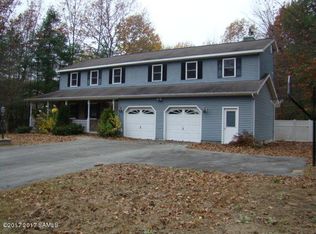 16 Wayne Ct, Queensbury, NY 12804