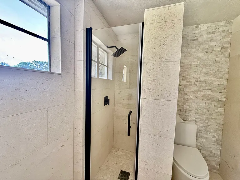 804 W Saint Petersburg Dr #804 — Photo 26