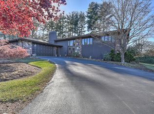 110 Sandpiper Cir, Kingsport, TN 37663
