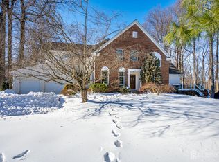 35 Stonewall Cir, Princeton, NJ 08540