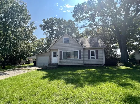 127 East Poplar STREET, Silver Lake, WI 53170