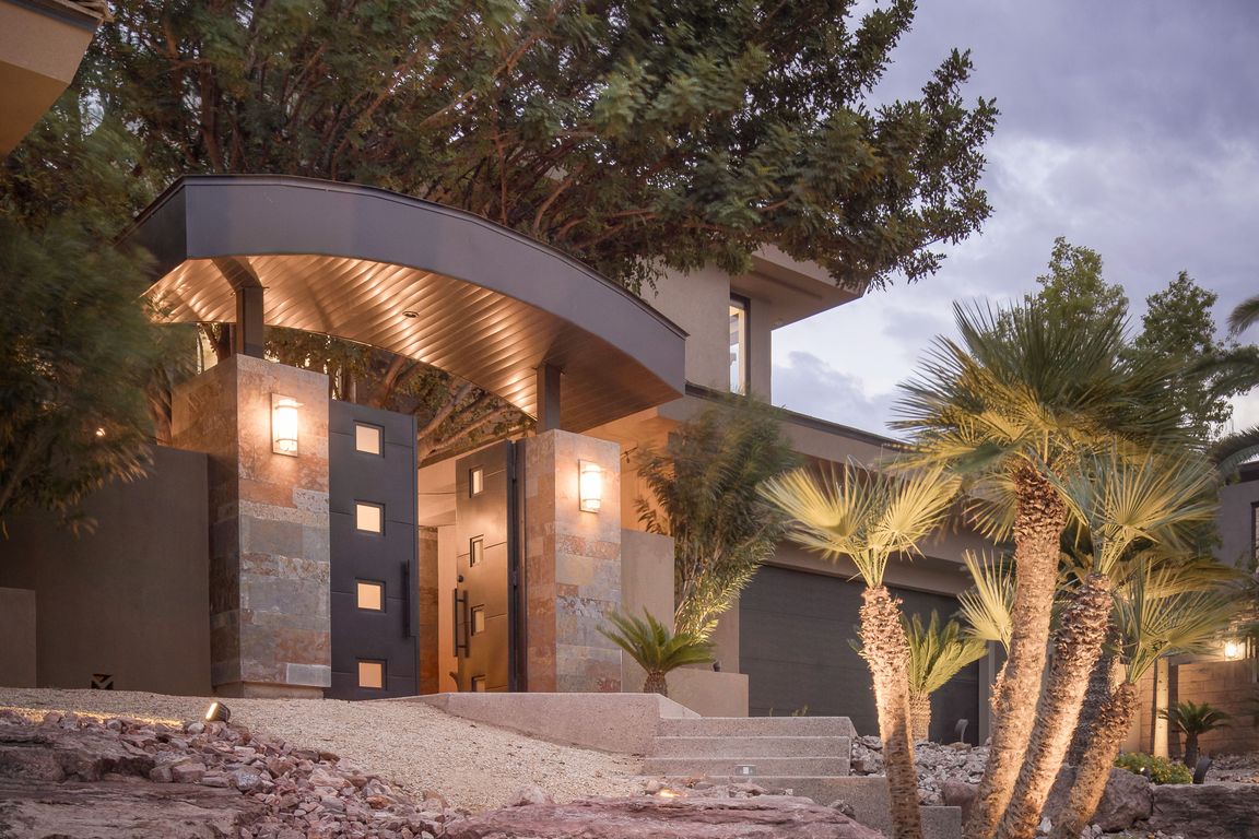 next background image