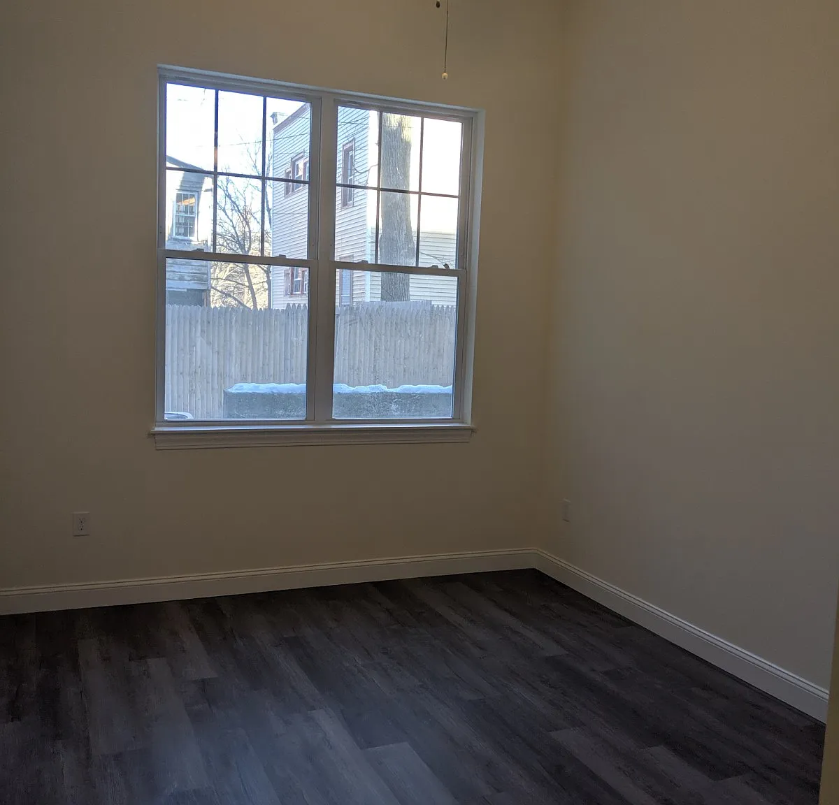 12 White Street — Photo 4