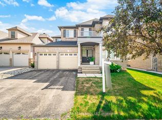 2098 Wildfel Way, Oakville, ON L6M 0E2