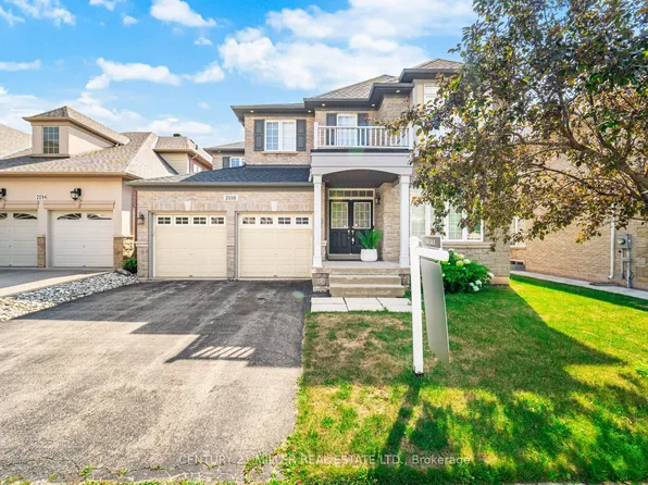 2098 Wildfel Way, Oakville, ON L6M 0E2