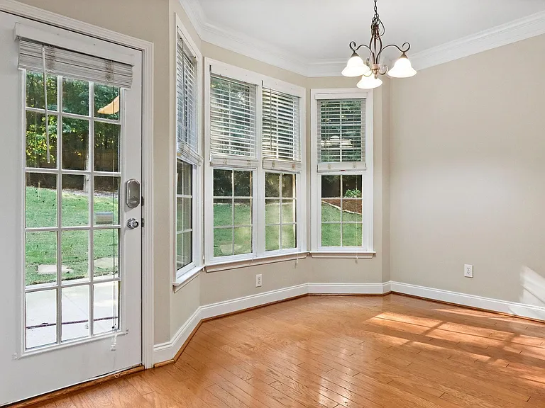 5723 Vinings Retreat Way SW — Photo 12