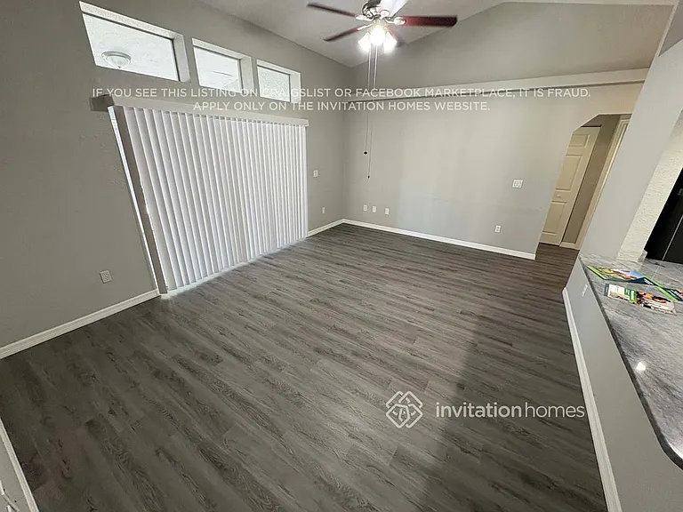 1187 Desmond St — Photo 3