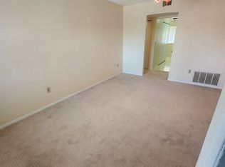 821 Elm St APT 4, Fort Collins, CO 80521