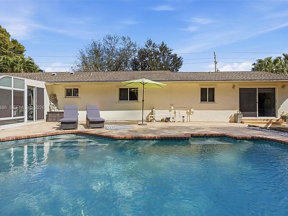 5th image of 431 S Old Hiatus Rd