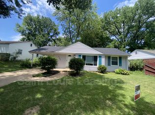 1705 Clover Ln, Florissant, MO