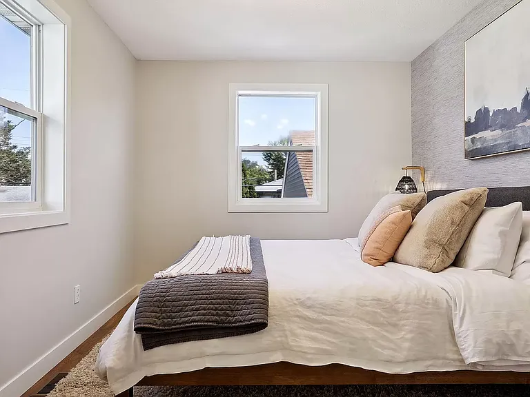 5827 Xerxes Ave S — Photo 21