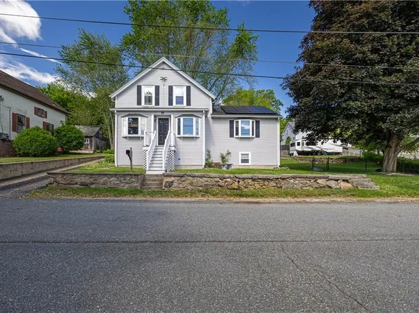 99 Fairfield Ave, Woonsocket, RI 02895
