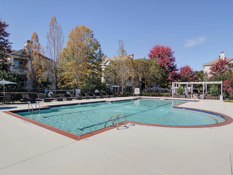 IMT Stoneleigh at Deerfield — Photo 8
