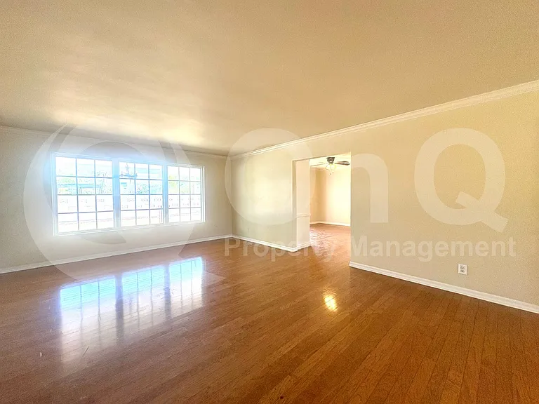 3421 E Camelback Rd — Photo 5