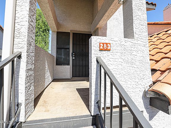 3rd image of 19820 N 13TH Avenue #283