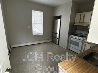 835 Broadway, Chelsea, MA 02150