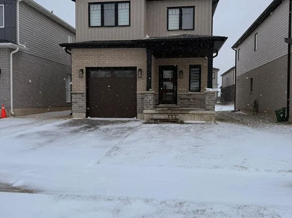 126 Byers St, London, ON N6L 0J3