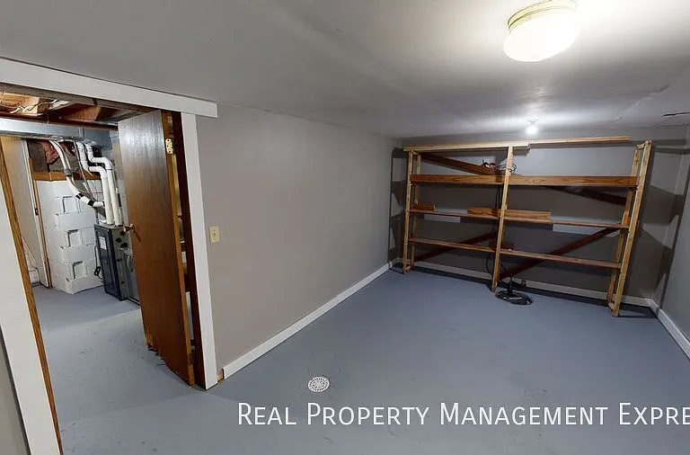801 S Van Eps Ave — Photo 10