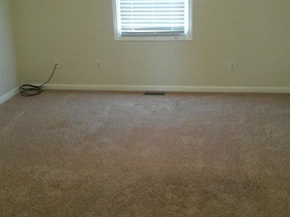bedroom #1