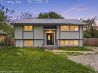 2355 Merrill Ave, Ypsilanti, MI 48197
