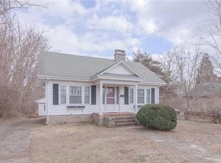 14 Franklin St, Westerly, RI 02891