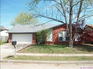 7509 S Fern Ave W, Broken Arrow, OK 74011