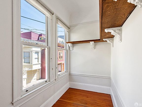 3rd image of 37 White St