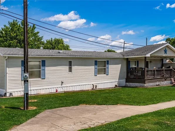 8112 East St, Adamsville, OH 43802